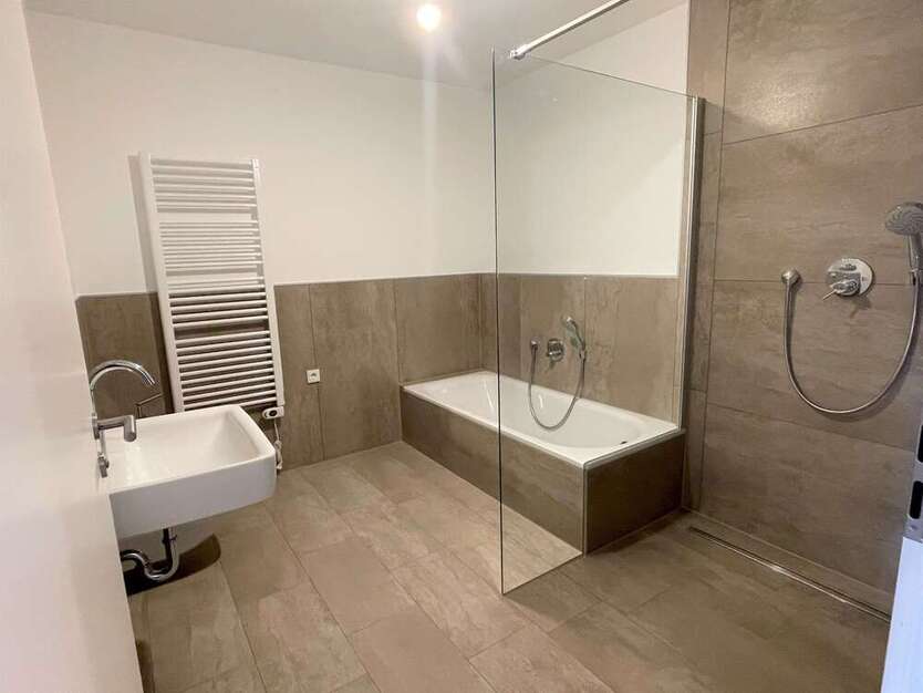 Wohnung zum Mieten in Bonn 2.398 € 109 m²