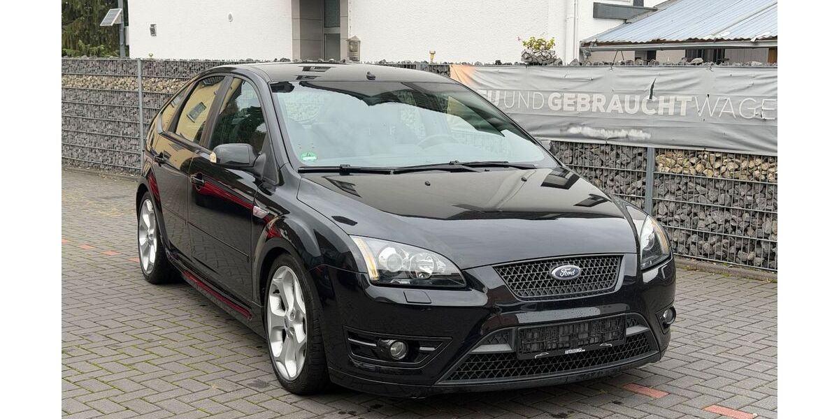 Ford Focus 150.000 km 11.499 &euro; Bad Breisig 53498