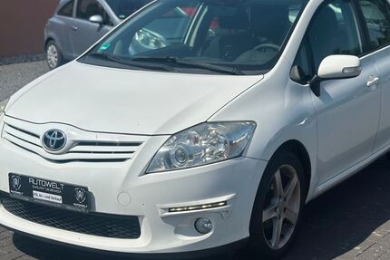 Toyota Auris 256.000 km 3.500 &euro; Euskirchen/Wüschheim 53881