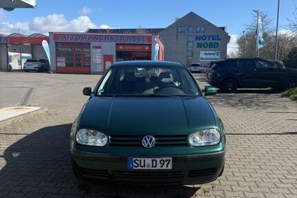 VW Golf 194.000 km 1.500 &euro; Meckenheim 53340