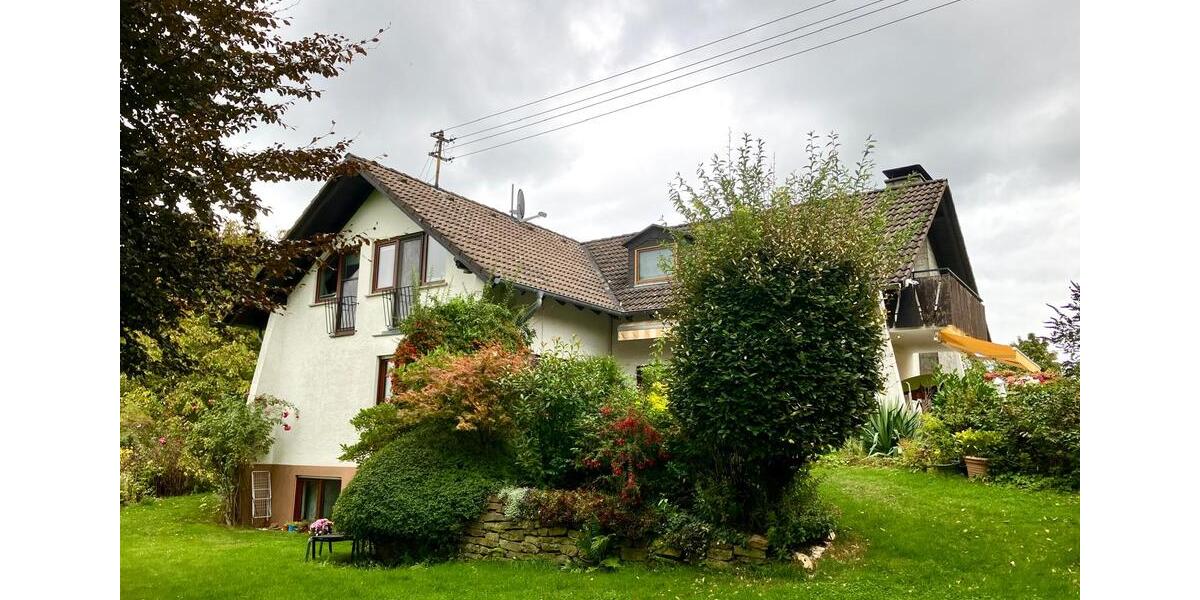 Einfamilienhaus Königswinter - 8 Zimmer, 250 m&sup2;, 680.000&euro; | Angebot:27056784