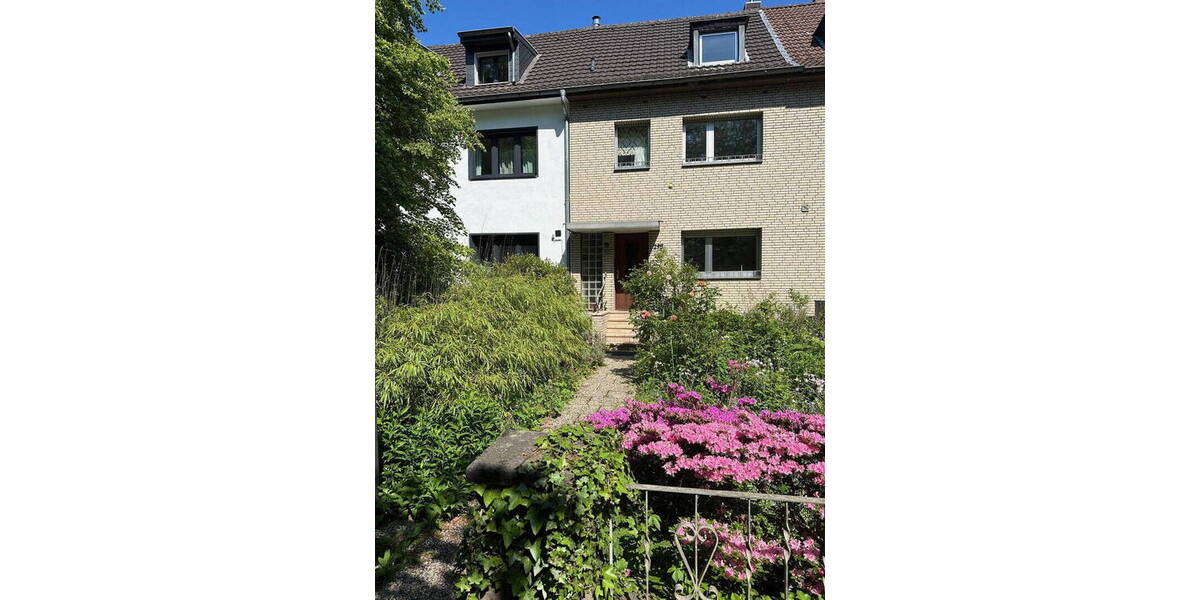 Reihenmittelhaus Köln Merheim - 5 Zimmer, 130 m&sup2;, 398.000&euro; | Angebot:26794381