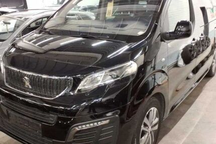 Peugeot Traveller 68.937 km 31.840 &euro; Bonn 53227