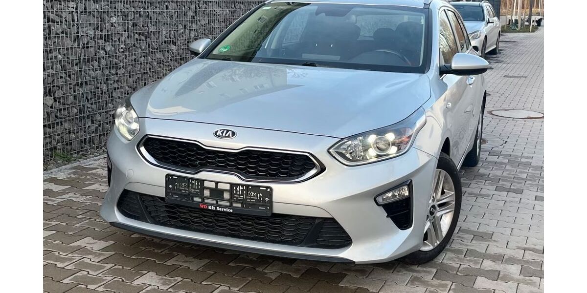 Kia ceed / Ceed 132.078 km 12.944 &euro; Rheinbach 53359