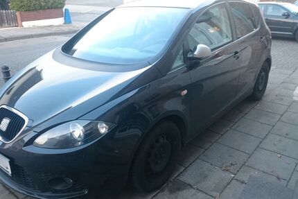 Seat Altea 216.000 km 2.200 &euro; Köln 50769