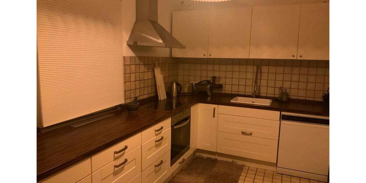 Erdgeschoßwohnung Bonn Friesdorf - 1 Zimmer, 15 m&sup2;, 450&euro; | Angebot:26449074
