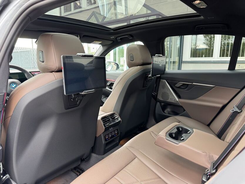 BMW 530 4.436 km 74.950 € Köln 50739