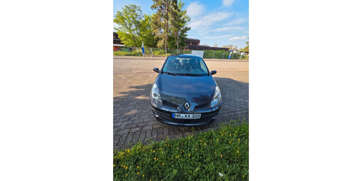 Renault Clio 203.700 km 1.400 &euro; Bad Neuenahr-Ahrweiler 53474