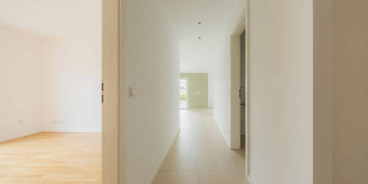 Etagenwohnung Bergisch Gladbach Refrath - 3 Zimmer, 117 m&sup2;, 640.000&euro; | Angebot:25738469