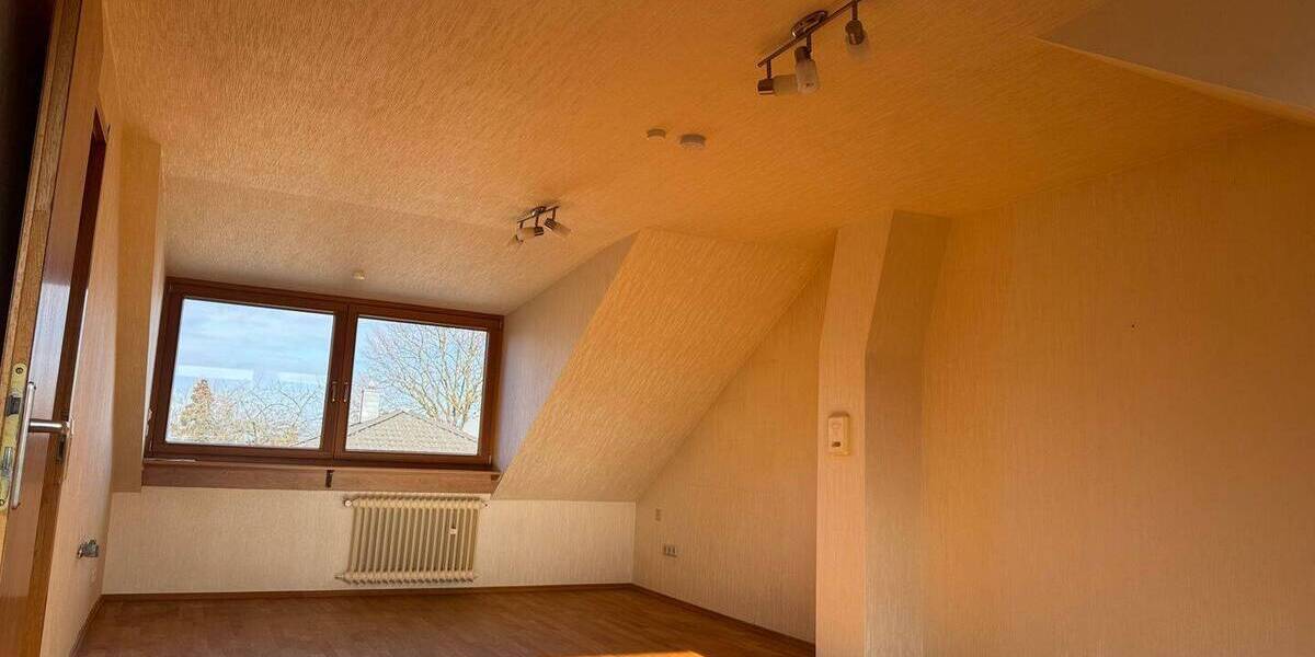 Reihenmittelhaus Niederkassel Ranzel - 6 Zimmer, 141 m&sup2;, 419.000&euro; | Angebot:26543754