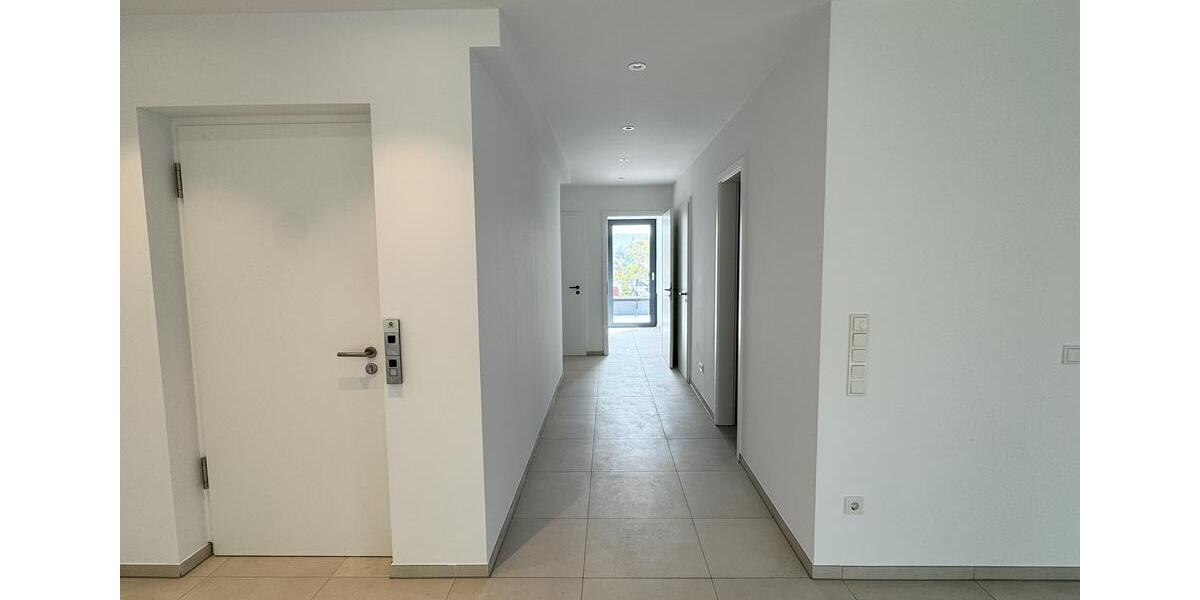 Einfamilienhaus Siegburg - 3 Zimmer, 119 m&sup2;, 1.980&euro; | Angebot:26384117