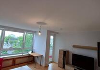 Helle 2-Zimmerwohnung inkl. Küche, Möbel und Hausrat