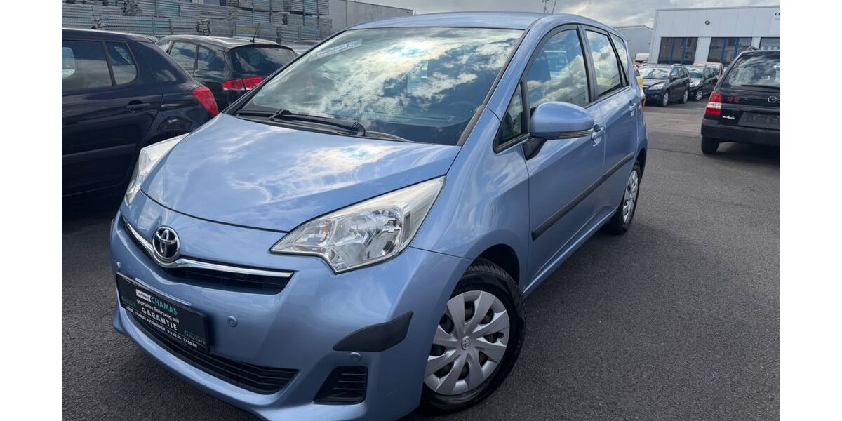 Toyota Verso-S 108.178 km 5.350 &euro; Erftstadt 50374