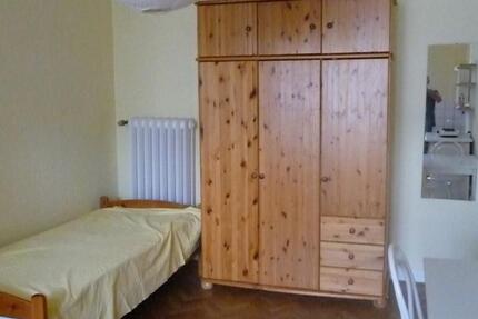 Wohnung Bonn Poppelsdorf - 1 Zimmer, 19 m&sup2;, 325&euro; | Angebot:25855861