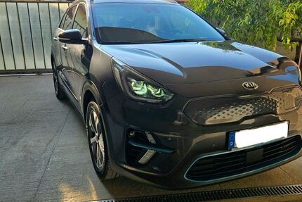 Kia Niro 61.990 km 22.900 € Troisdorf 53842
