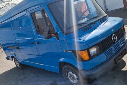 Mercedes-Benz Sprinter 300.000 km 5.450 € Bonn 53119