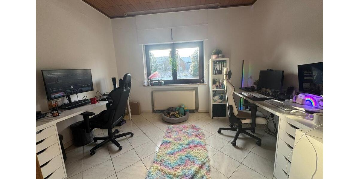 Einfamilienhaus Bornheim - 4 Zimmer, 99 m&sup2;, 1.090&euro; | Angebot:24418446