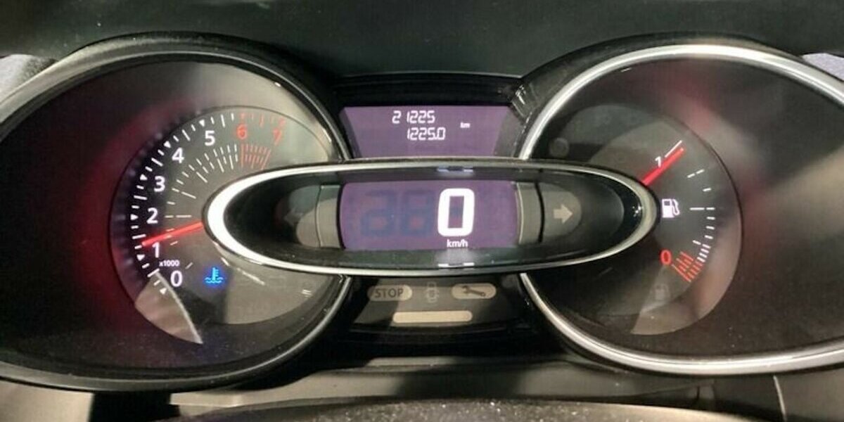 Renault Clio GT Bose Klima Navi 20.tkm ServNeu GARANTIE 20.000 km 12.000 &euro; Erftstadt 50374