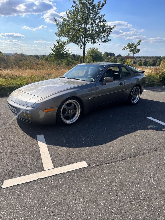 Porsche 944 112.700 km 33.500 € Köln 50859