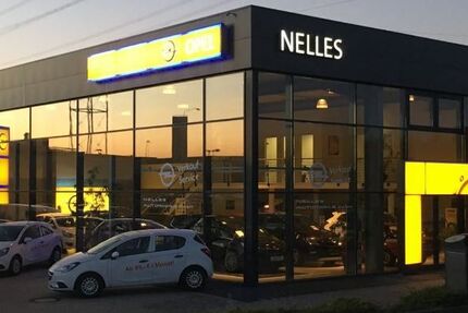 Opel Insignia 32.800 km 23.950 &euro; Troisdorf 53844