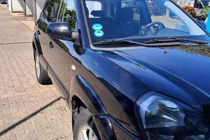 Hyundai TUCSON 125.000 km 4.299 € Bonn 53229