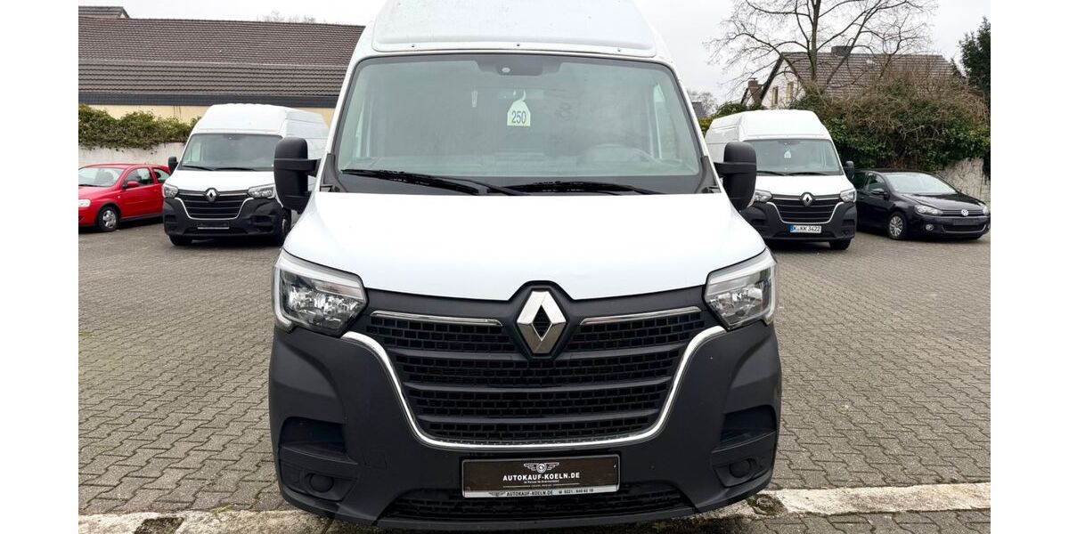 Renault Master 207.465 km 15.990 &euro; Köln 51067