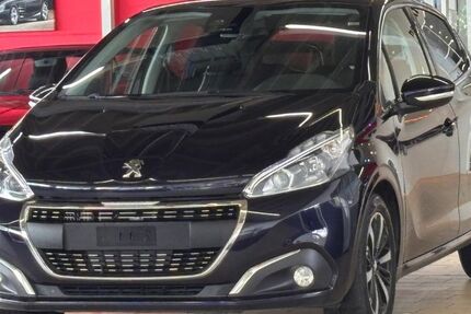 Peugeot 208 96.000 km 11.850 € Köln 50739