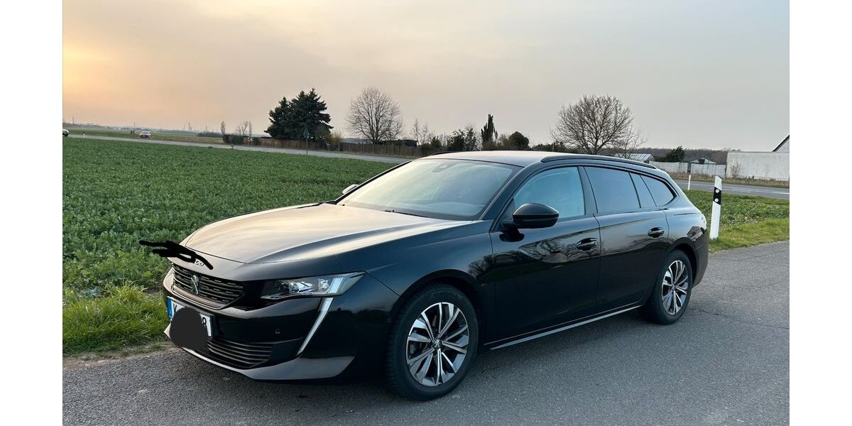 Peugeot 508 97.000 km 15.900 &euro; Köln 51147
