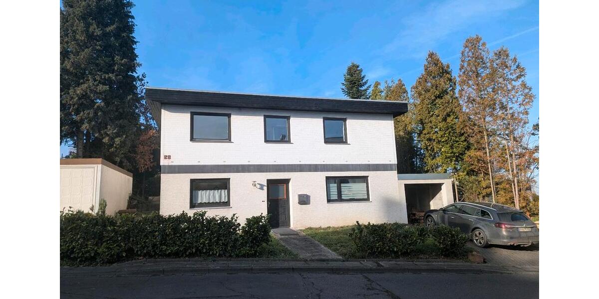 Einfamilienhaus Bonn Hardtberg - 6 Zimmer, 180 m&sup2;, 2.700&euro; | Angebot:24706460