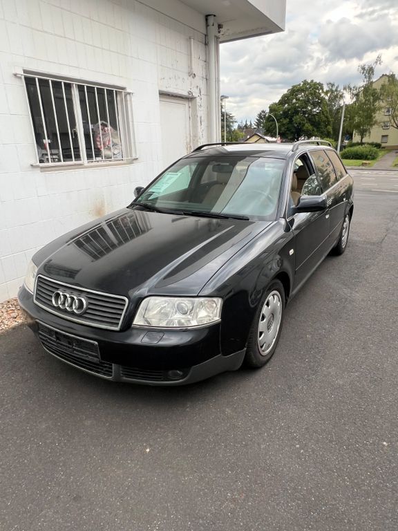 Audi A4 160.544 km 850 € Bonn 53119