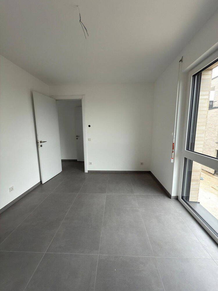 Grün, Effizient & Modern: KfW-40+ Juwel in Toplage