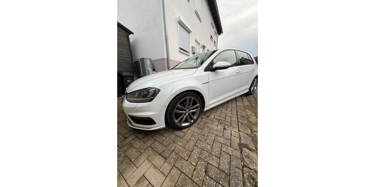 VW Golf 116.325 km 11.200 &euro; Hennef 53773