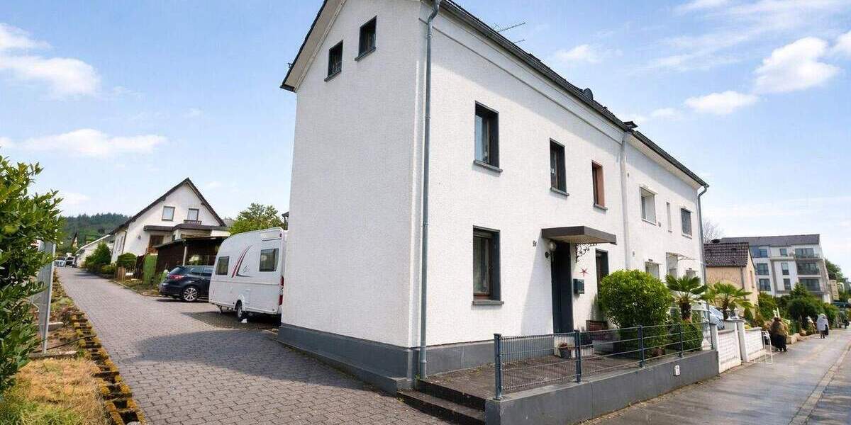 Einfamilienhaus Siegburg Kaldauen - 8 Zimmer, 161 m&sup2;, 549.000&euro; | Angebot:25812007