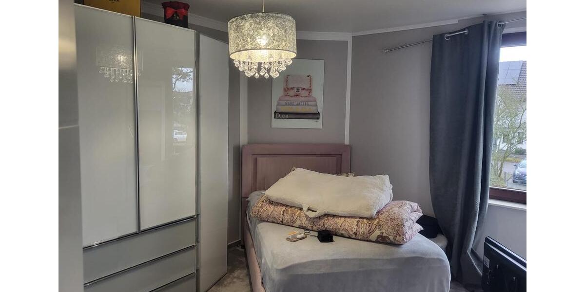 Etagenwohnung Meckenheim - 3 Zimmer, 102 m&sup2;, 295.000&euro; | Angebot:24003058