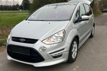 Ford S-Max 226.000 km 9.499 &euro; Sankt Augustin 53757