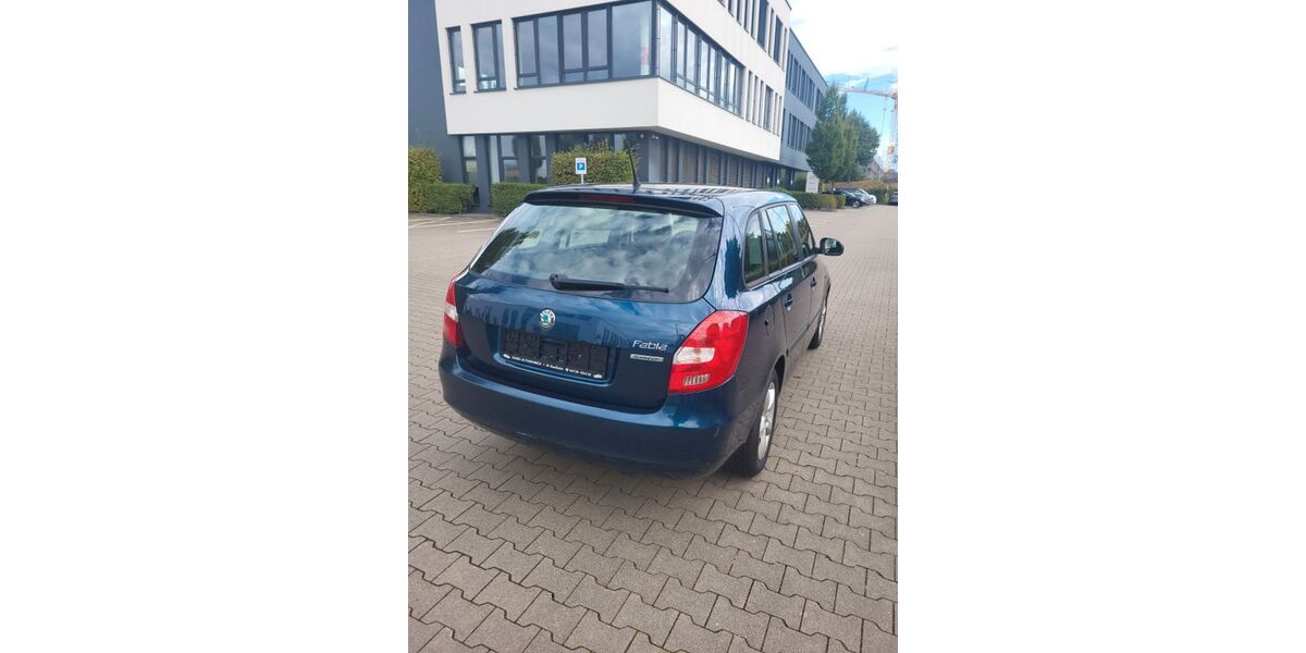 Skoda Fabia 260.000 km 2.549 &euro; Sankt Augustin 53757