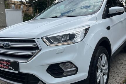 Ford Kuga 85.000 km 10.990 &euro; Troisdorf 53842