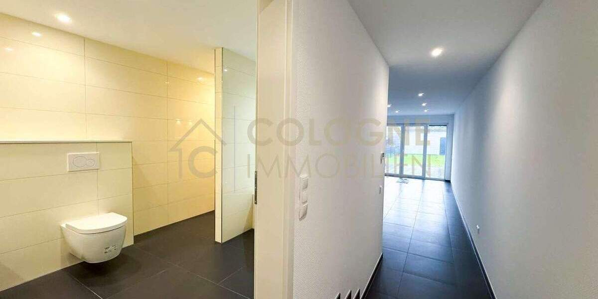 Reihenmittelhaus Frechen - 5 Zimmer, 125 m&sup2;, 1.600&euro; | Angebot:23941433