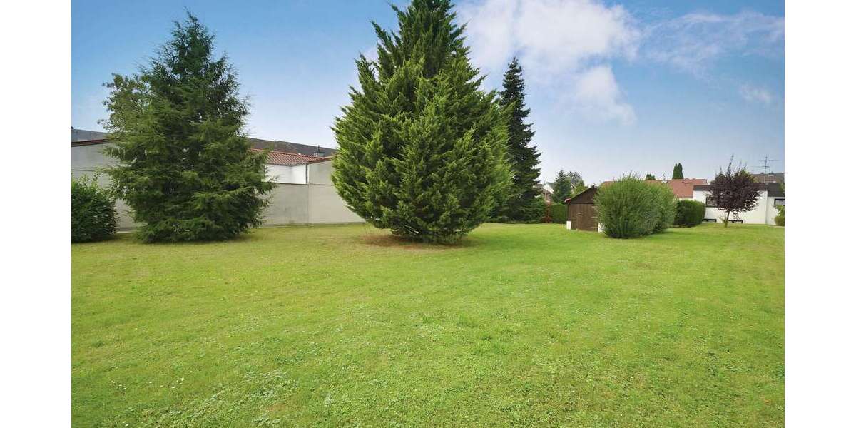 Grundstück zu verkaufen in Troisdorf-Spich 335.000 € 586 m² zimmer