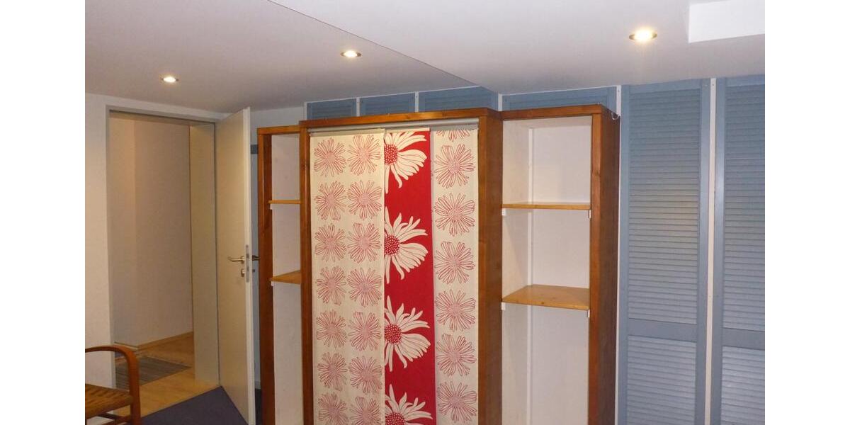 Etagenwohnung Hennef (Sieg) - 3 Zimmer, 71 m&sup2;, 570&euro; | Angebot:25649482