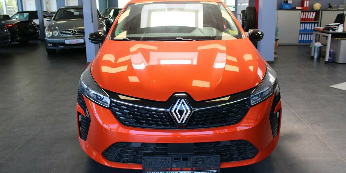 Renault Clio SCe 65 EVOLUTION 21.008 km 13.980 &euro; Euskirchen 53881