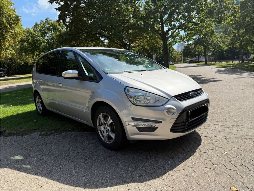 Ford S-Max 159.000 km 5.490 € Sankt Augustin 53757