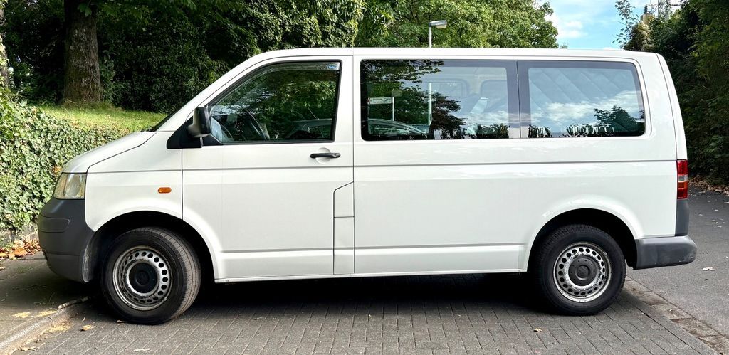 VW T5 Transporter 266.200 km 10.900 € Bonn 53111