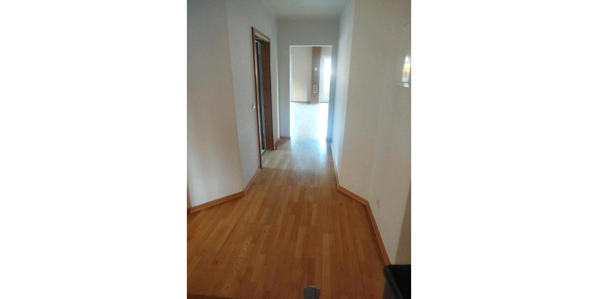 Etagenwohnung Lohmar - 5 Zimmer, 120 m&sup2;, 415.000&euro; | Angebot:27228309