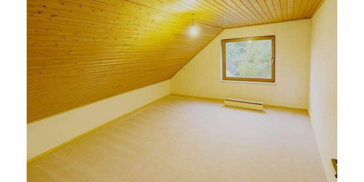 Etagenwohnung Rösrath Hoffnungsthal - 3 Zimmer, 107 m&sup2;, 249.000&euro; | Angebot:24426564