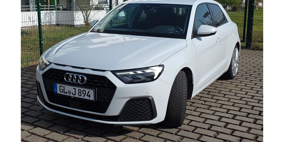 Audi A1 99.000 km 16.800 &euro; Bonn 53117