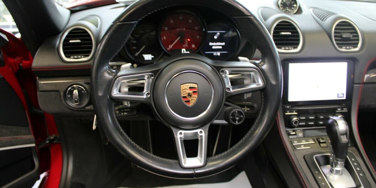 Porsche Boxster 718 GTS Sport-/AGA/Chrono/Design 73.299 km 61.480 &euro; Euskirchen 53881