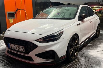 Hyundai i30 61.000 km 33.500 € Overath 51491