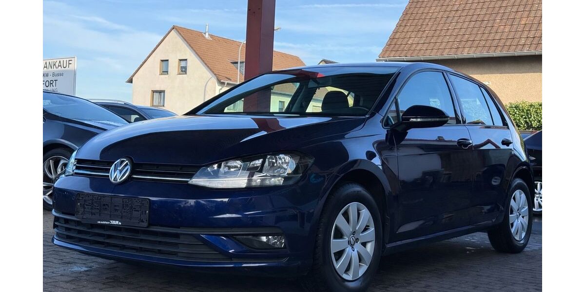 VW Golf 138.000 km 11.999 &euro; Euskirchen 53879