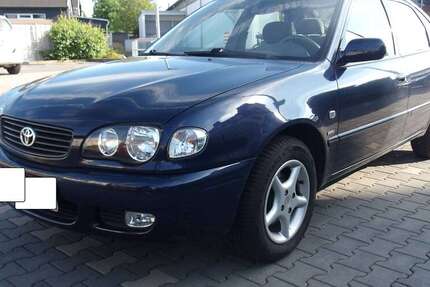 Toyota Corolla 238.000 km 3.000 &euro; Siegburg 53721